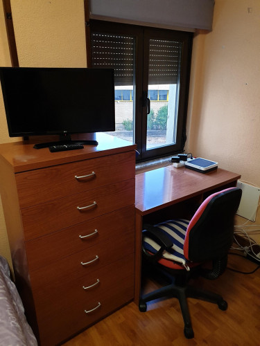 Enjoyable single bedroom near Facultad de Geografía e Historia - Gallery - 25