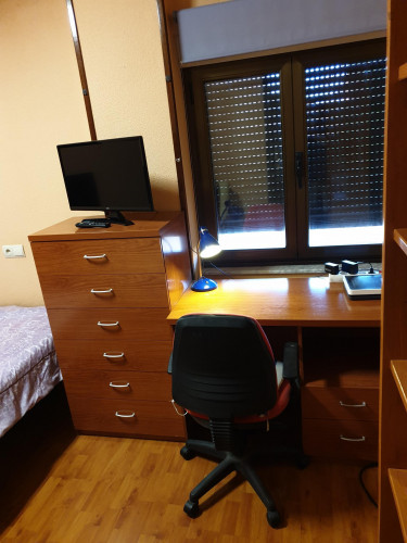 Enjoyable single bedroom near Facultad de Geografía e Historia - Gallery - 24