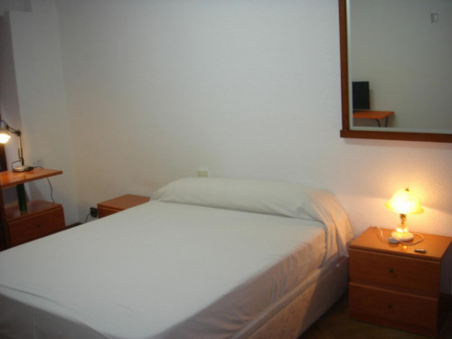  Good-Looking Single Bedroom In Central Salamanca  -  Good-looking single bedroom in central Salamanca  - Gallery -  2