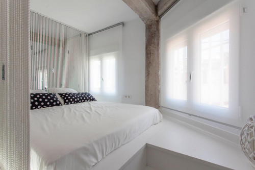 Ample And Bright Studio In Benicalap - 2
