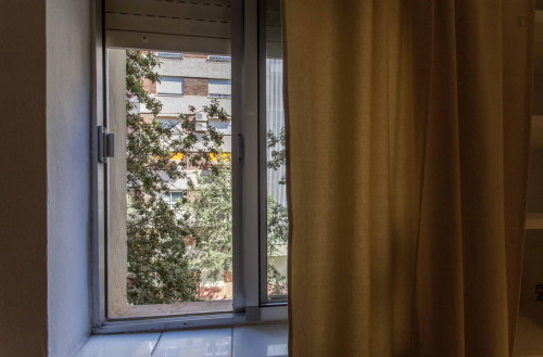  Beautiful 3-Bedroom Apartment Close To The Jardins Del Reial  -  Beautiful 3-bedroom apartment close to the Jardins del Reial  - Gallery -  2