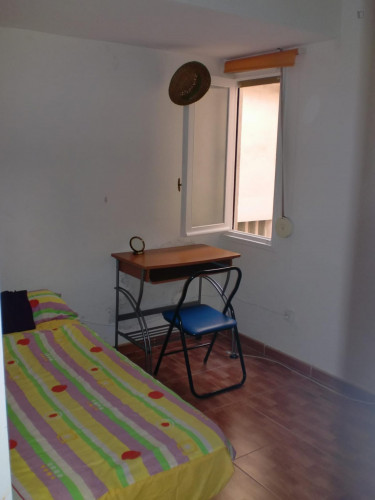 Single Bedroom In An 5-Bedroom Apartment, In Campoamor - 2