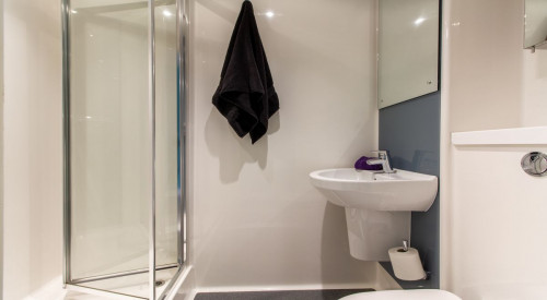  Standard Studio  -  St Giles  - Gallery -  3