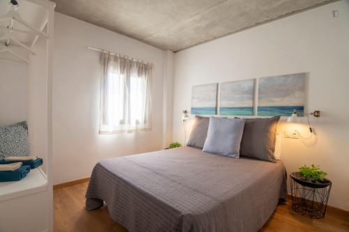  Bright 1-Bedroom Apartment Near Iglesia De San Antón  -  Bright 1-bedroom apartment near Iglesia de San Antón  - Gallery -  2