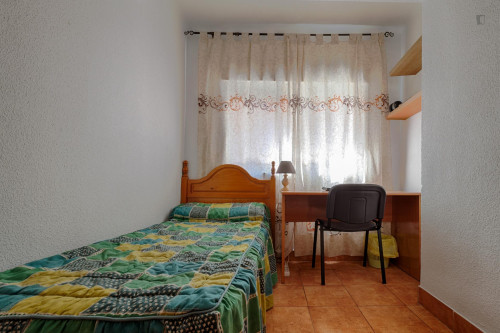  Homely Single Bedroom Close To Universidad De Granada-Campus Fuentenueva  -  Homely single bedroom close to Universidad de Granada-Campus Fuentenueva  - Gallery -  2