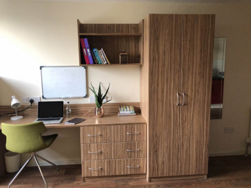  Premier Studio  -  Falkland House  - Gallery -  3