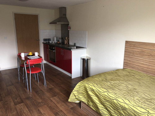  Premier Studio  -  Falkland House  - Gallery -  5
