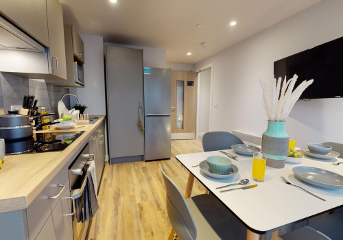  2 Bed Apartment Plus  -  iQ Weaver Place  - Gallery -  3
