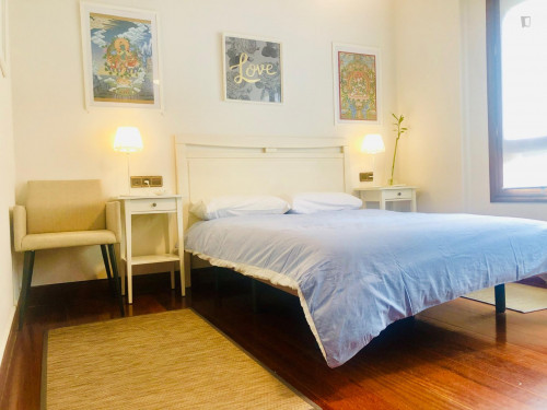  Wonderful Double Ensuite Bedroom In A 4-Bedroom Apartment Near Plaza De La Convivencia  -  Wonderful double ensuite bedroom in a 4-bedroom apartment near Plaza de la Convivencia  - Gallery -  2