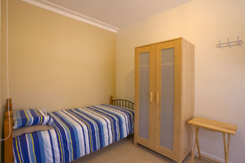  Single Large Room  -  Greenwood House  - Gallery -  3