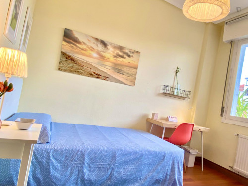 Single bedroom in 5-bedroom apartment - Gallery - 44