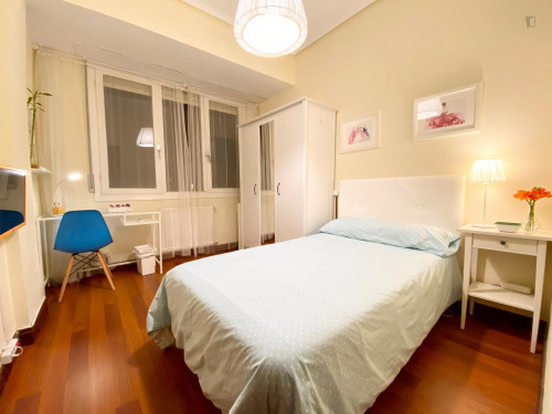 Single Bedroom In 4-Bedroom Apartment - 2