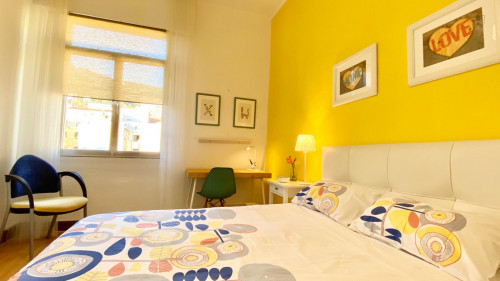 Lovely double bedroom near Puente de La Salve - Gallery - 6