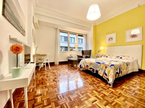  Cool Double Bedroom In A 5-Bedroom Apartment  -  Cool double bedroom in a 5-bedroom apartment  - Gallery -  2