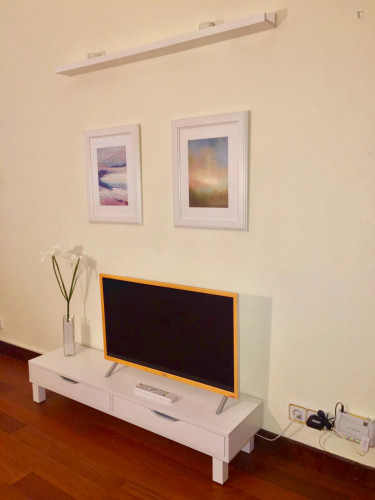  Single Bedroom In 4-Bedroom Apartment  -  Single bedroom in 4-bedroom apartment  - Gallery -  1