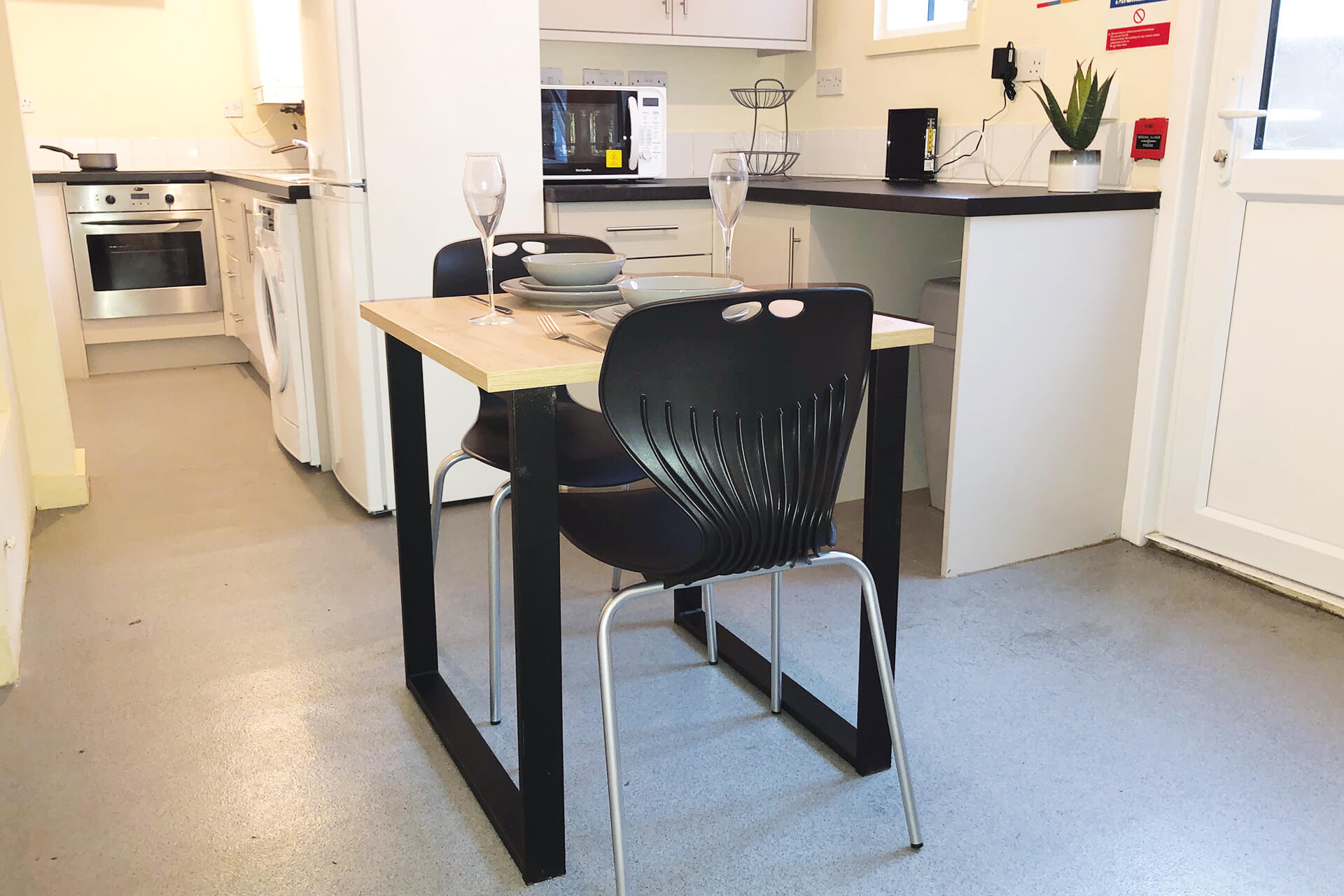 59 Ross Street, Cambridge Student