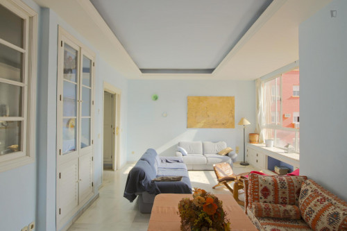 Ample 4-Bedroom Flat In Los Remedios Neighbourhood - 2