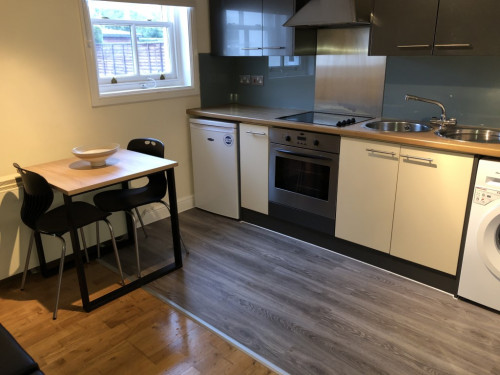 Station Road - Gallery - 2