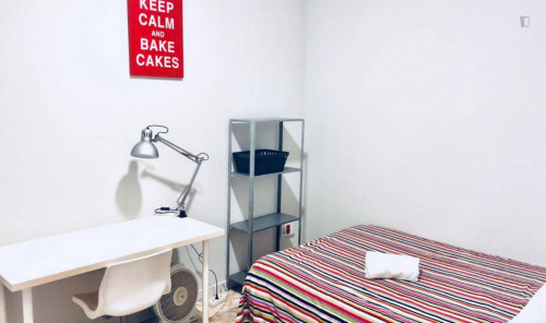  Comfortable Single Bedroom Near Campus Ramón Y Cajal US  -  Comfortable single bedroom near Campus Ramón y Cajal US  - Gallery -  2