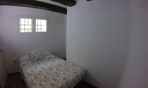 Wide Double Bedroom In Porvenir  -  Wide double bedroom in Porvenir  - Gallery -  2