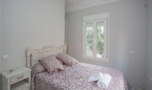  Pleasant Double Bedroom In A Student Flat, In Porvenir  -  Pleasant double bedroom in a student flat, in Porvenir  - Gallery -  1