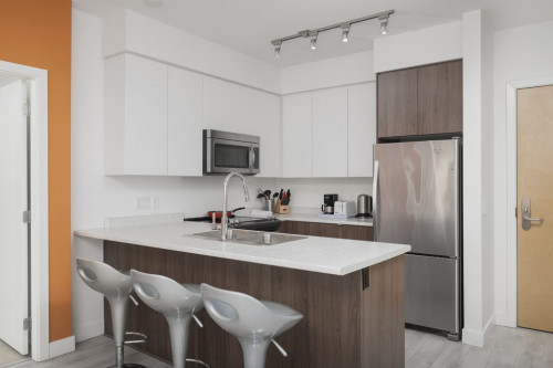  Shared Bedroom  -  GEC Burnaby Heights  - Gallery -  4