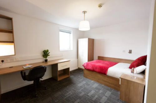  Gold En-Suite  -  AXO Islington  - Gallery -  4