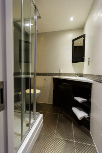  Gold Studio  -  AXO Oxford Circus  - Gallery -  6