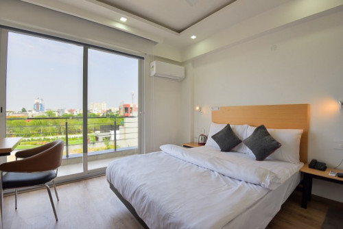 The Finch by ZiffyHomes - Rooms