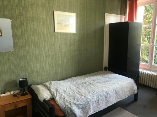  Single Bed In A Nice Cozy Bedroom In A Student House  -  Single bed in a nice cozy bedroom in a Student House  - Gallery -  1