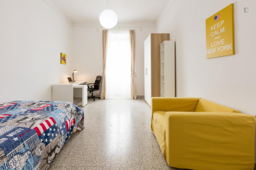 Bright Single Bedroom In Piazza Bologna Neighbourhood - 2