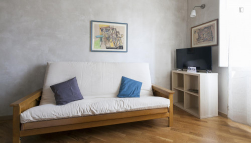 Modern 1-bedroom flat in Isola - Gallery - 14