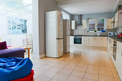  Double En-Suite  -  London Nest Lady Margaret - Flexible Tenancies  - Gallery -  4