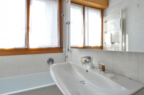 2-Bedroom apartment near Bologna Mazzini train station - Gallery - 11