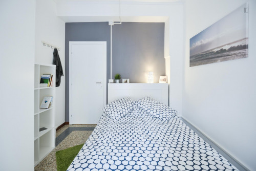  Bright Double Bedroom In Borgo San Paolo  -  Bright double bedroom in Borgo San Paolo  - Gallery -  1