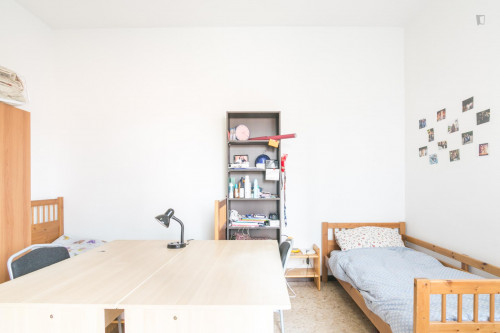 Comfy single bed in a 3-bedroom apartment near Parco Alessandrina Ravizza - Gallery - 16