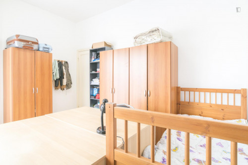 Comfy single bed in a 3-bedroom apartment near Parco Alessandrina Ravizza - Gallery - 18