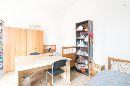 Comfy single bed in a 3-bedroom apartment near Parco Alessandrina Ravizza - Gallery - 17
