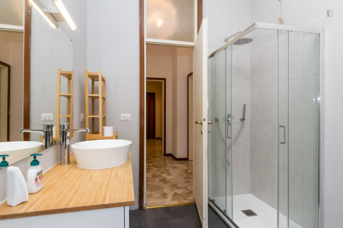 Cosy Private Bedroom MM Missori - Gallery - 12