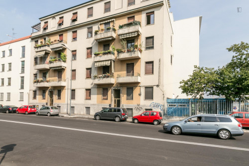 Welcoming double bedroom in Lodi-Brenta  - Gallery -  2