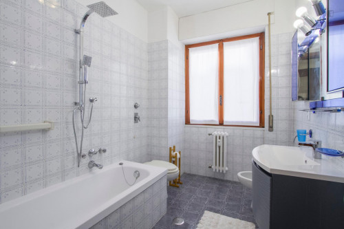 Cozy single bedroom close to Via Tortona, room 4 - Gallery - 7