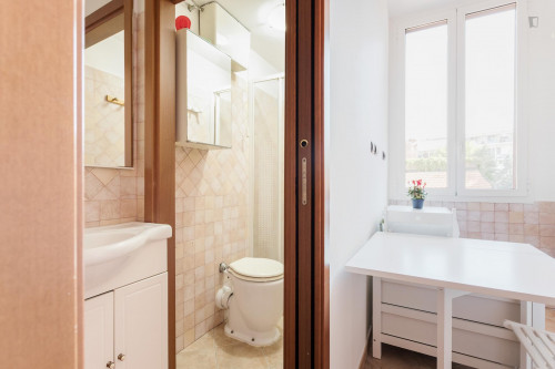 Nice studio in Loreto neigbourhood - Gallery - 34