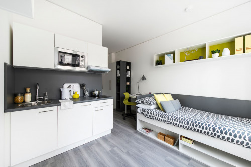  Studio S Bronze  -  Urbanum  - Gallery -  1