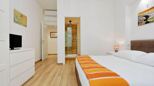 2-bedroom apartment - Gallery - 23