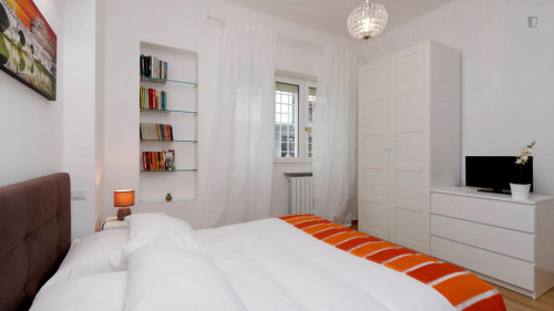 2-bedroom apartment - Gallery - 25