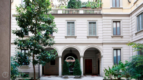 Very posh 2-bedroom flat next to Parco Sempione