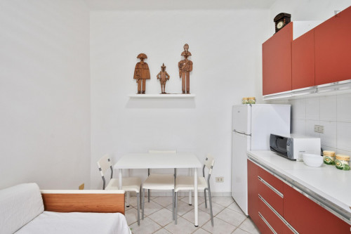 Pleasant 1-bedroom apartment near the Spezia metro - Gallery - 10