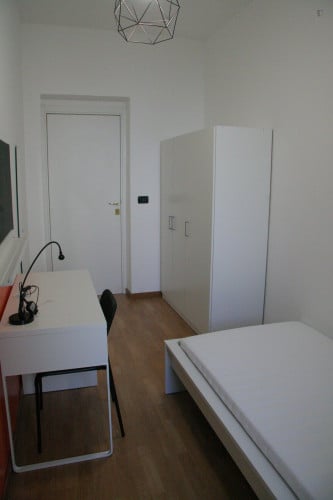 Comfortable bedroom in San Salvario