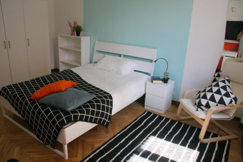  Bight Single Bedroom In Turin  -  Bight single bedroom in Turin  - Gallery -  2