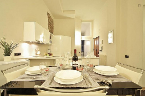 Stunning 2-bedroom apartment in Duomo - Gallery - 7